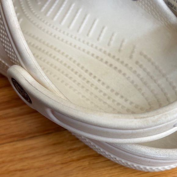 White Crocs - Picture 12 of 16